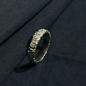 Black Onyx Crowned Silver Ring