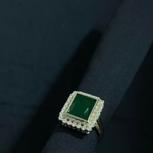 Emerald Empress Ring