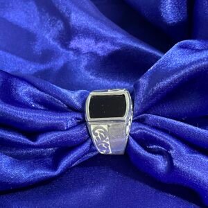 Rectangular Onyx Crest Ring (Men)