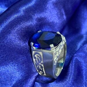 Royal Sapphire Signet Ring (Men)