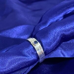Hammered Silver Sapphire Dot Band (Men)